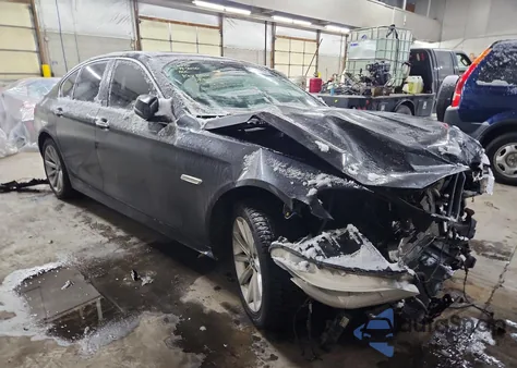 2015 BMW 535 Xi из США, поврежденный, VIN WBA5B3C58FD545581